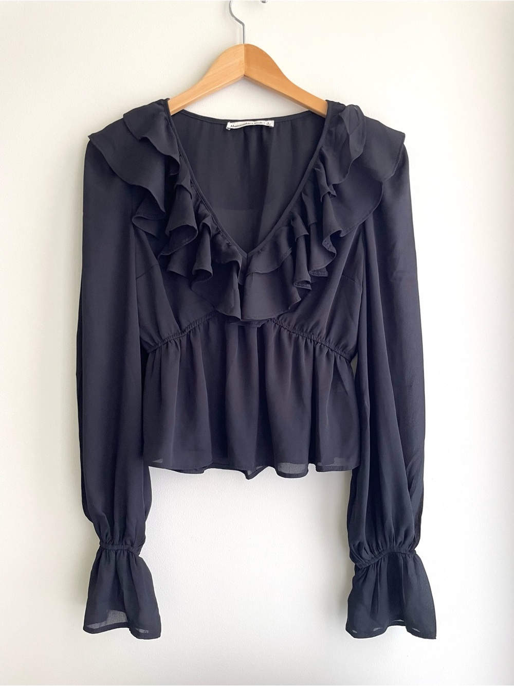 Abercrombie & Fitch Whimsigoth Witchy Black Ruffle V-Neck Peplum Flowy Blouse